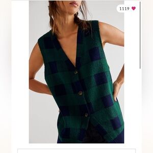 Free People sweater vest!!